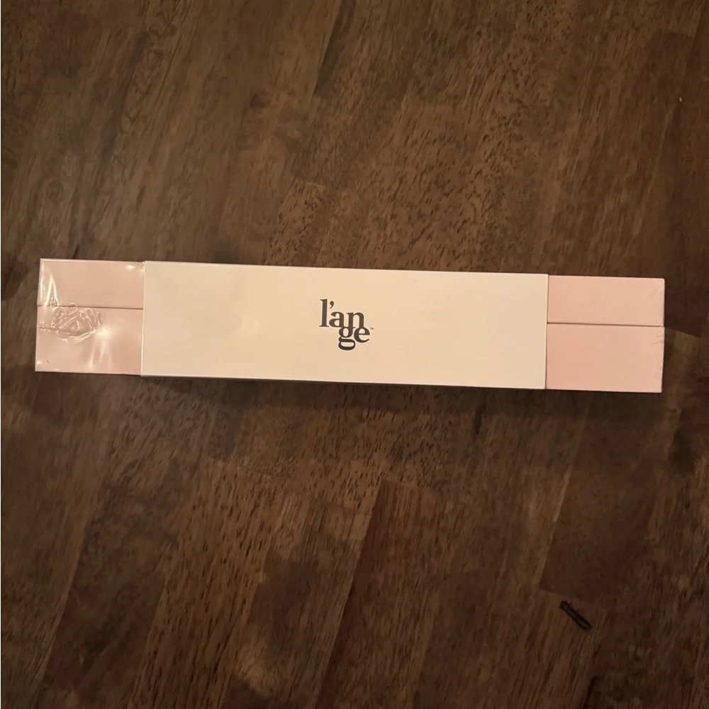 Lange Le Duo 360° Airflow Styler in Pink and White - Picture 6 of 6
